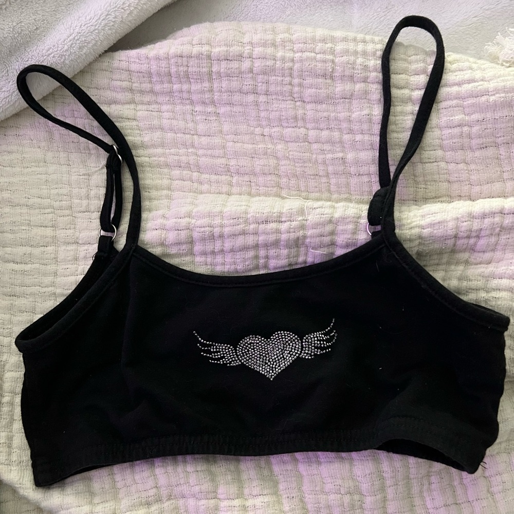 Edikted tiny top